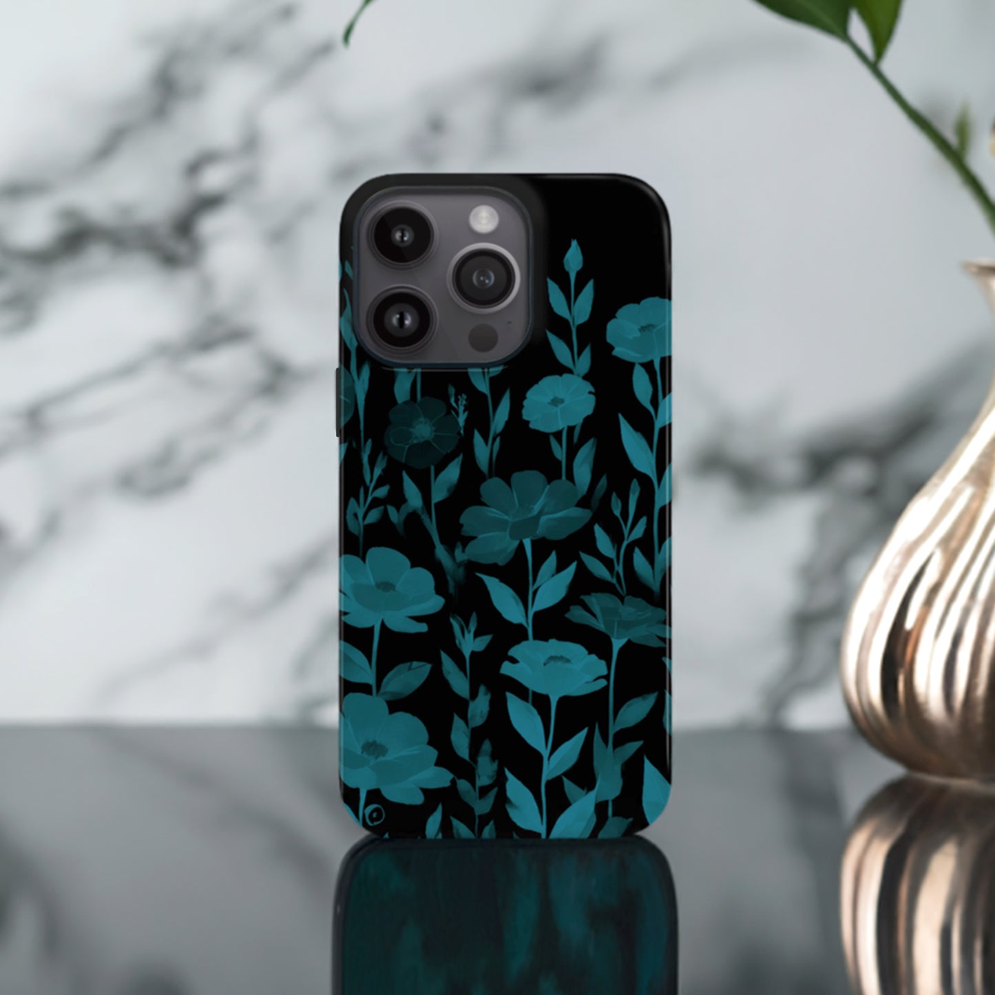 Black And Blue Floral Print Phone Case iPhone 15 Phone Case